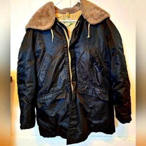 Vintage Black Military Field Coat Down Filled Size Large Very Good Condition